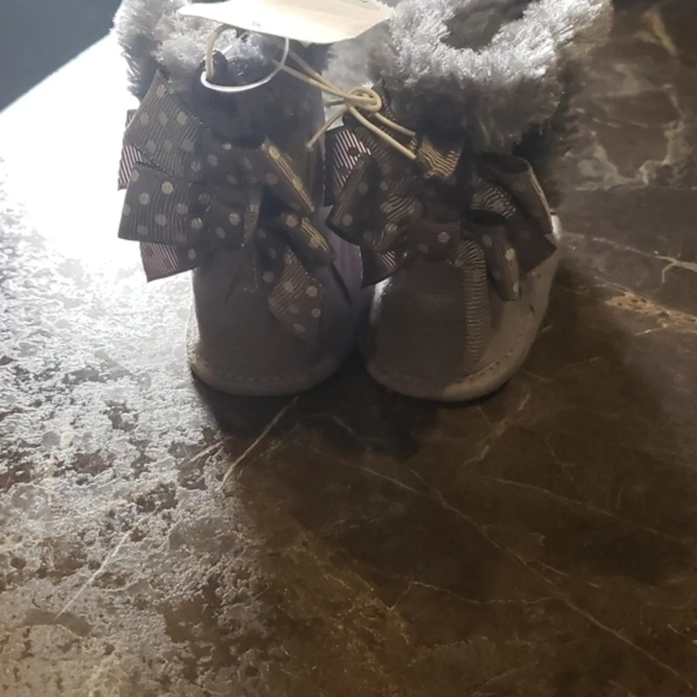 Gray Koala Baby Boots‎ with Bow Detail